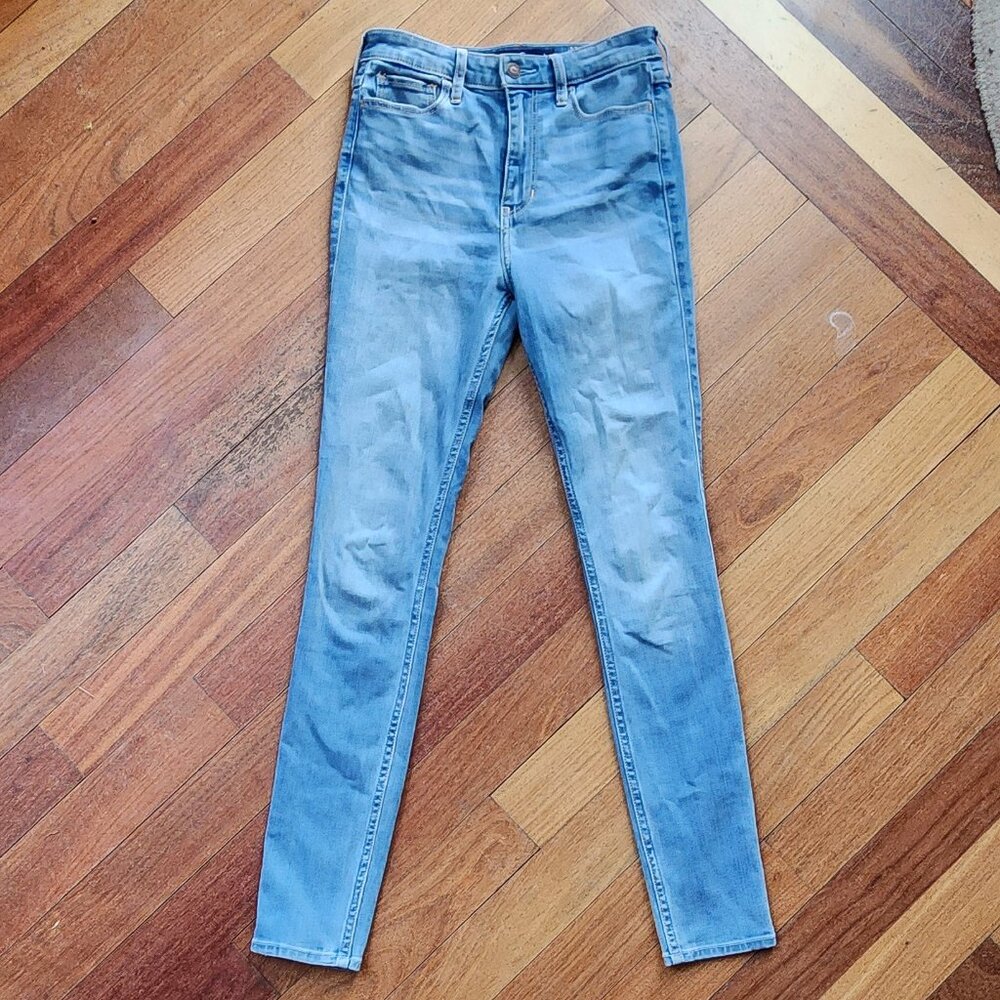 Hollister Light Wash Ultra High-Rise Super Skinny Classic Stretch Jeans Size 25